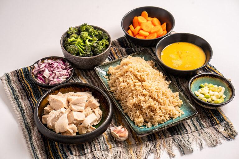 Recipe: High Protein / Low Time Chicken & Veggie Egg Fried Rice - GSN